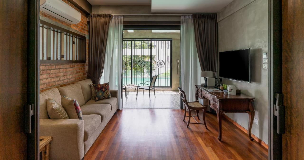 Treasures And Hotel Malacca